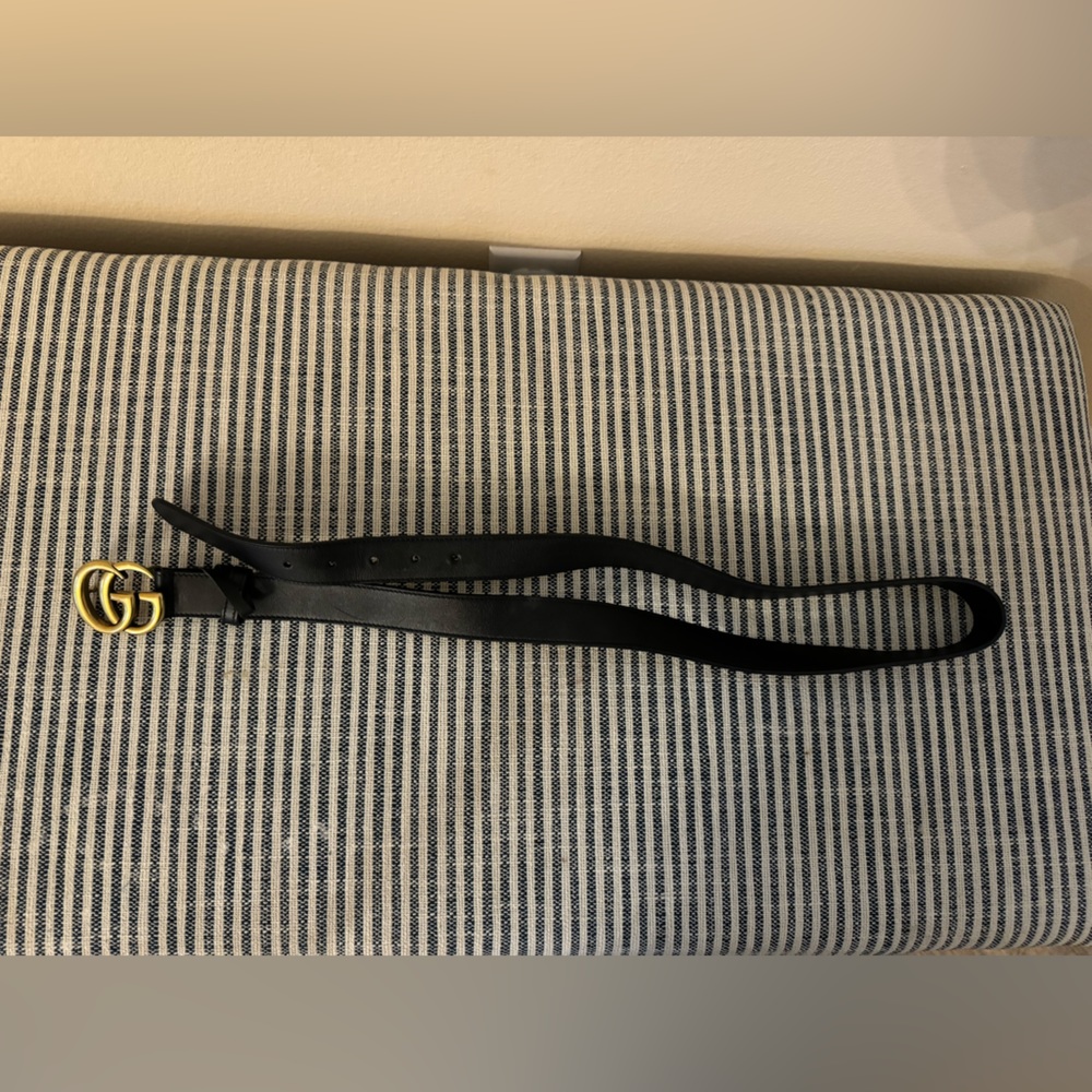 Gucci Black Belt with Gold Buckle sz 100 - Picture 10 of 12